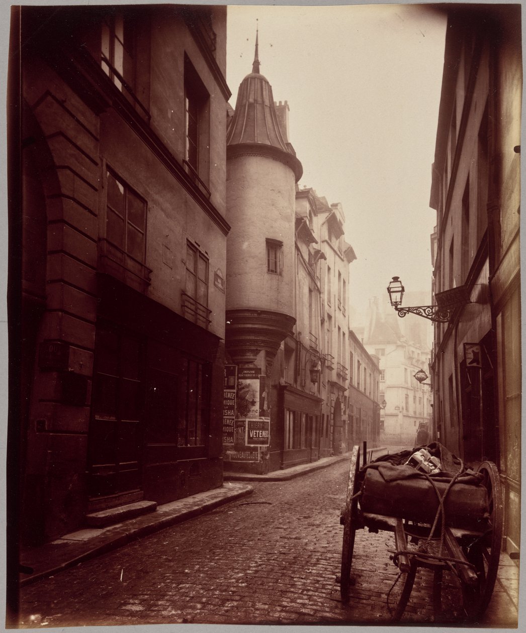 Rue Hautefeuille tekijältä Eugène Atget