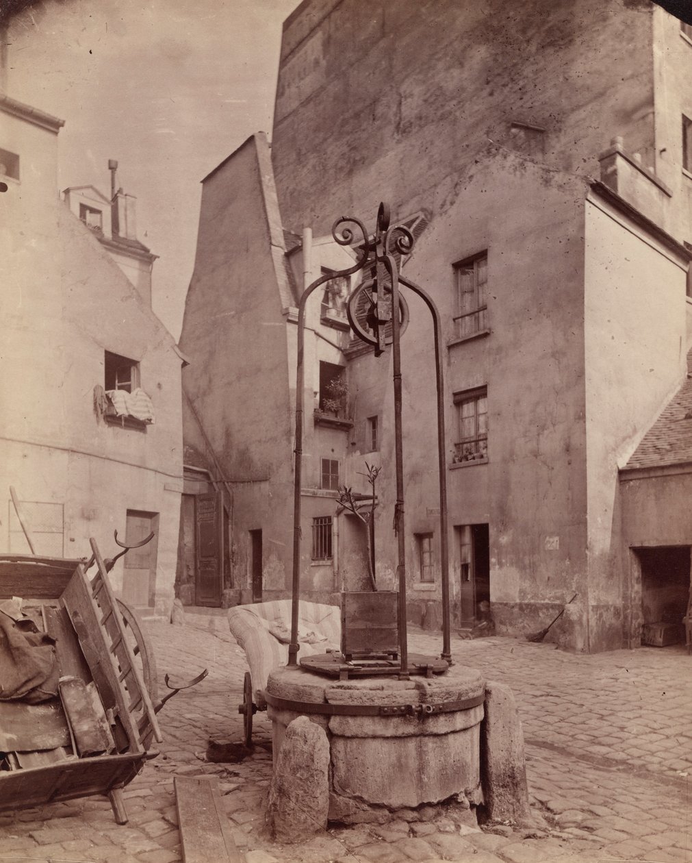 Rue St. Jacques tekijältä Eugène Atget