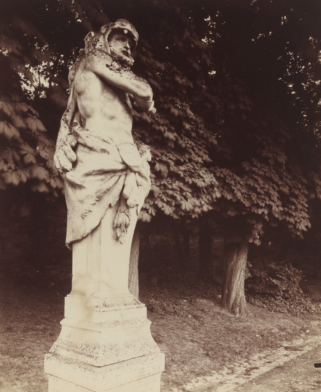 Saint-Cloud tekijältä Eugène Atget