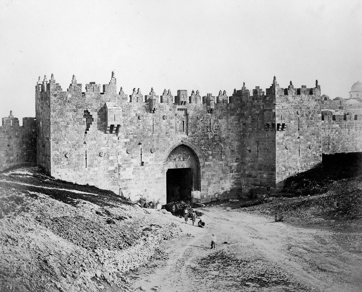 Damaskuksen portti, Jerusalem, 1857 tekijältä Felice Beato