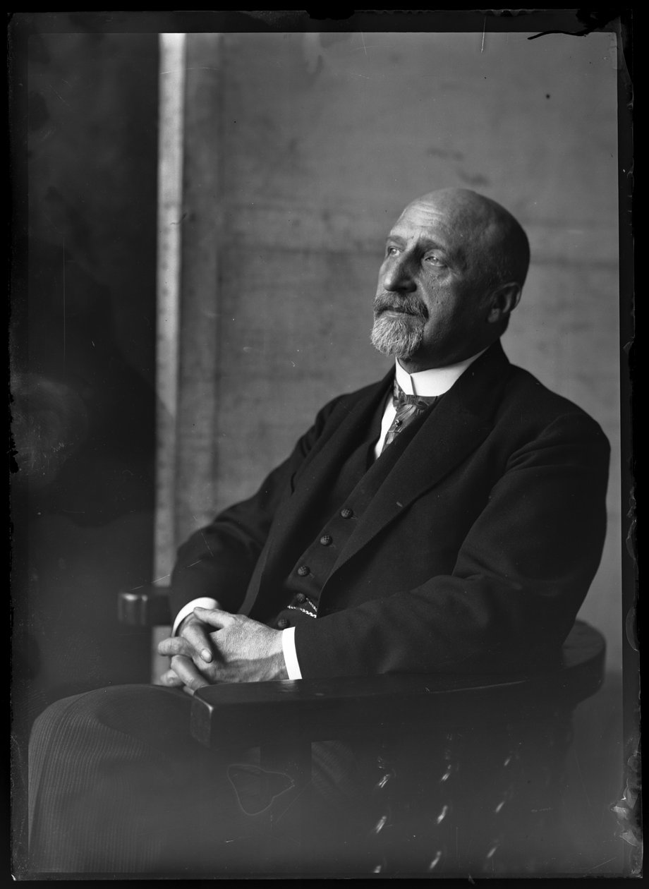 Kuva Karl Seitz (1869-1950) tekijältä Ferdinand Schmutzer