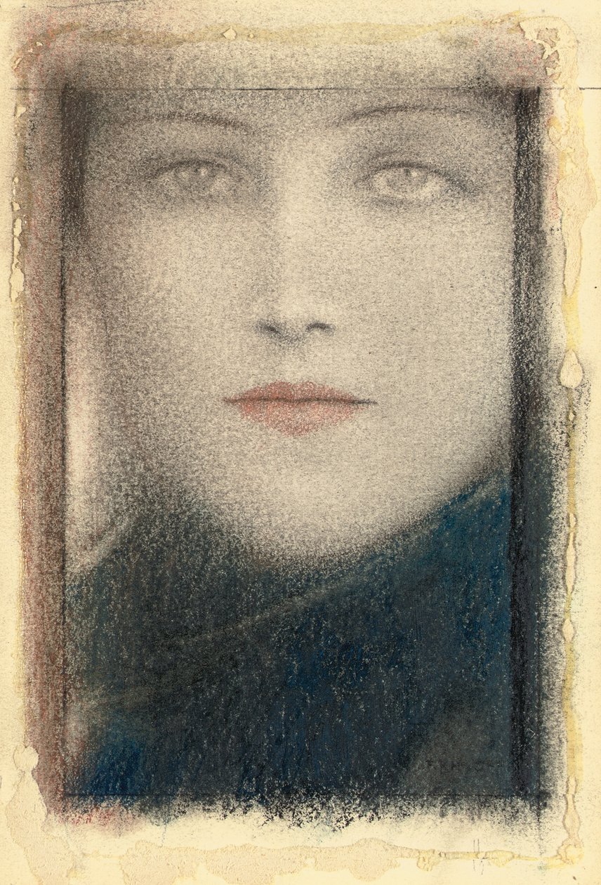 Naisen pää, n. 1910 tekijältä Fernand Khnopff