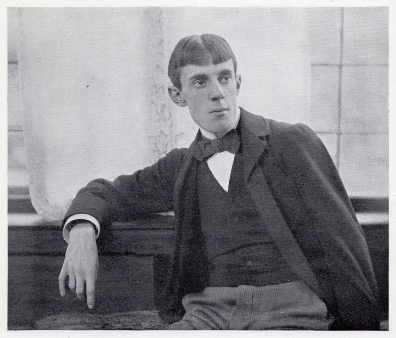 Aubrey Beardsley, 1893. tekijältä Frederick Hollyer