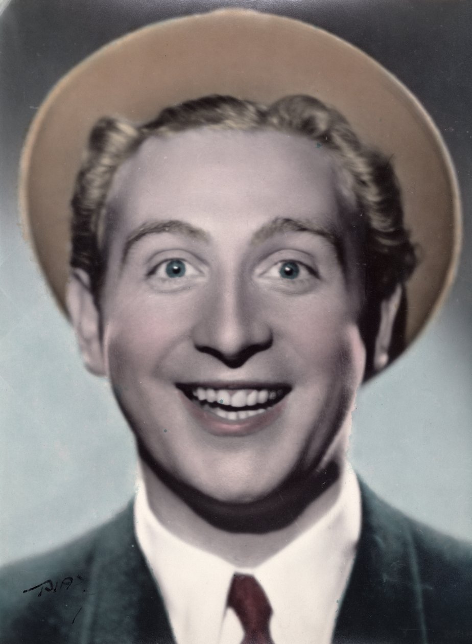 Charles Trenet (1913-2001), 1938 (värikuva) tekijältä French Photographer