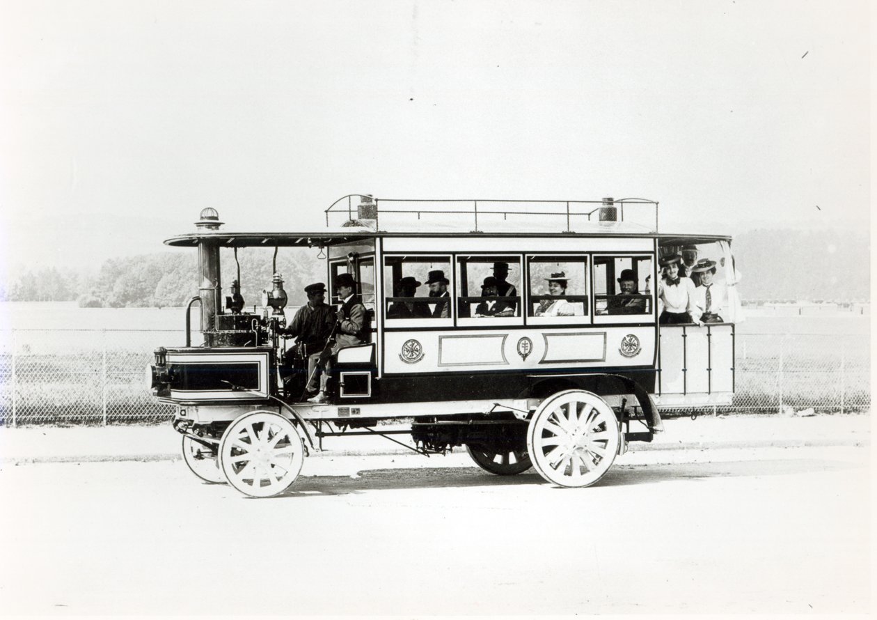 Steam Omnibus, 1903 tekijältä French Photographer