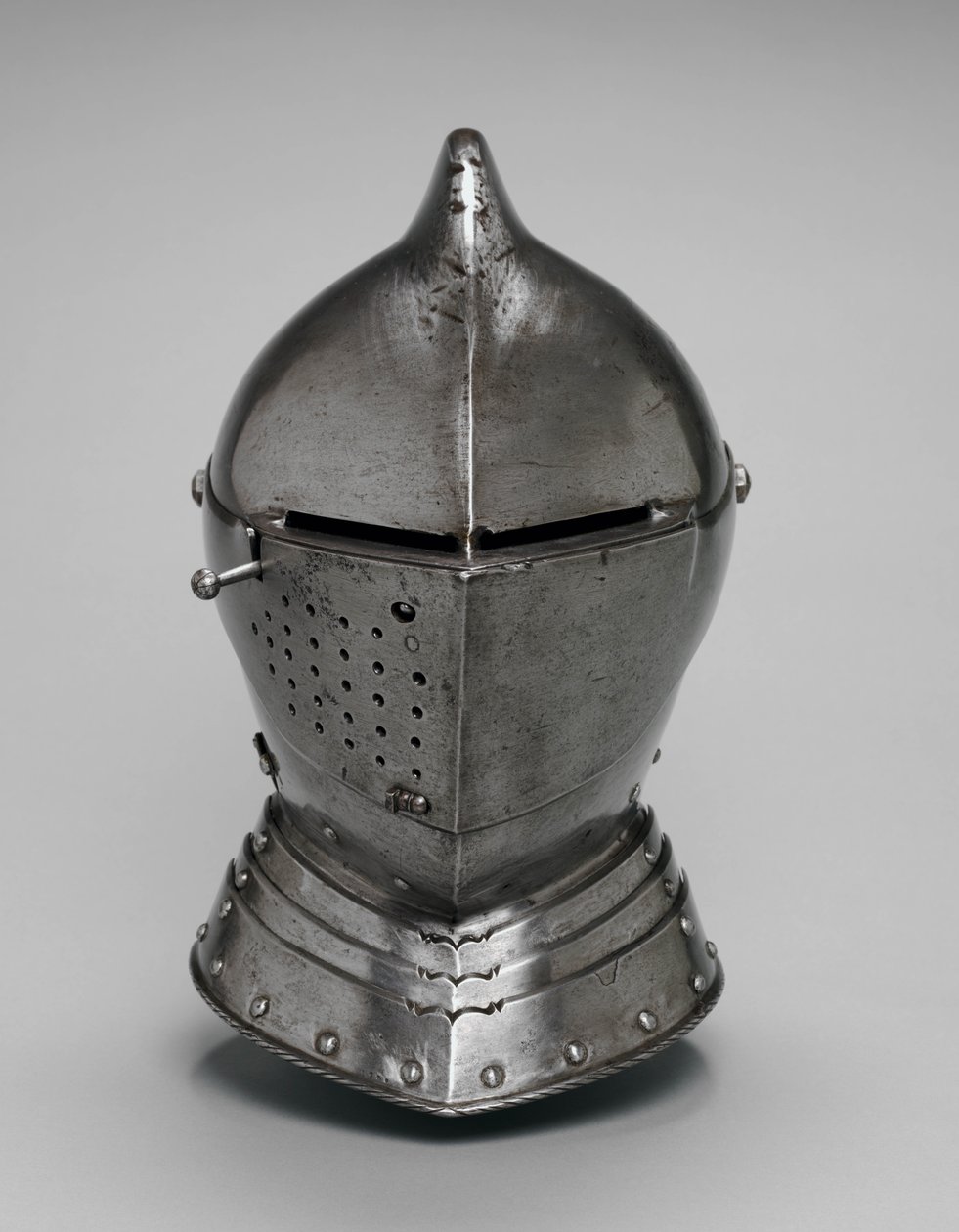 Kypärä, n. 1560-80 (teräs) tekijältä German School