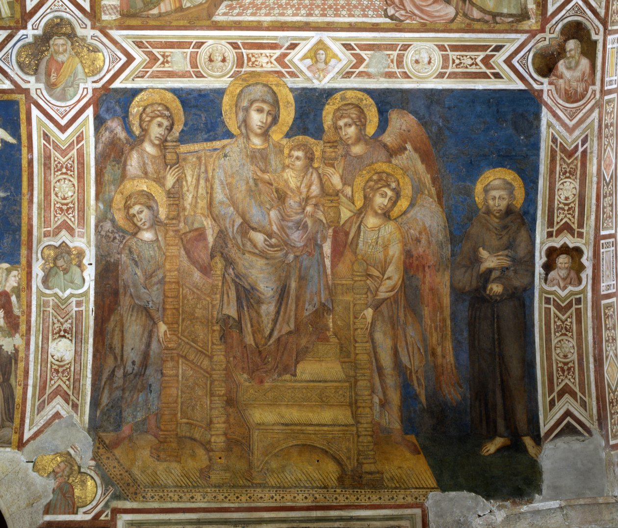 Madonna ja lapsi istuu enkelien ja pyhän Franciscus Assisilaisen kanssa tekijältä Giovanni Cimabue