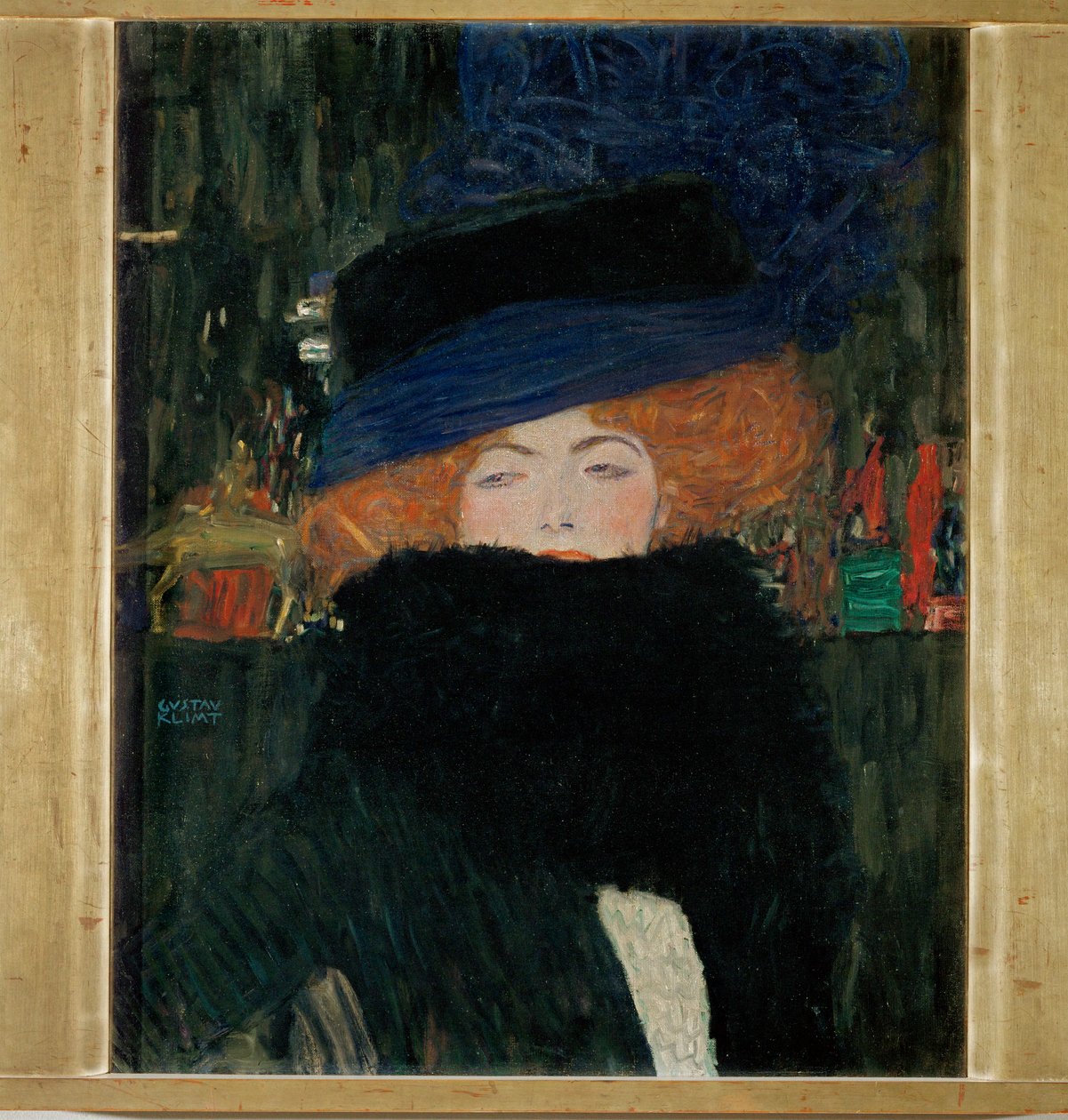 Nainen, jolla on hattu ja höyhenboa tekijältä Gustav Klimt
