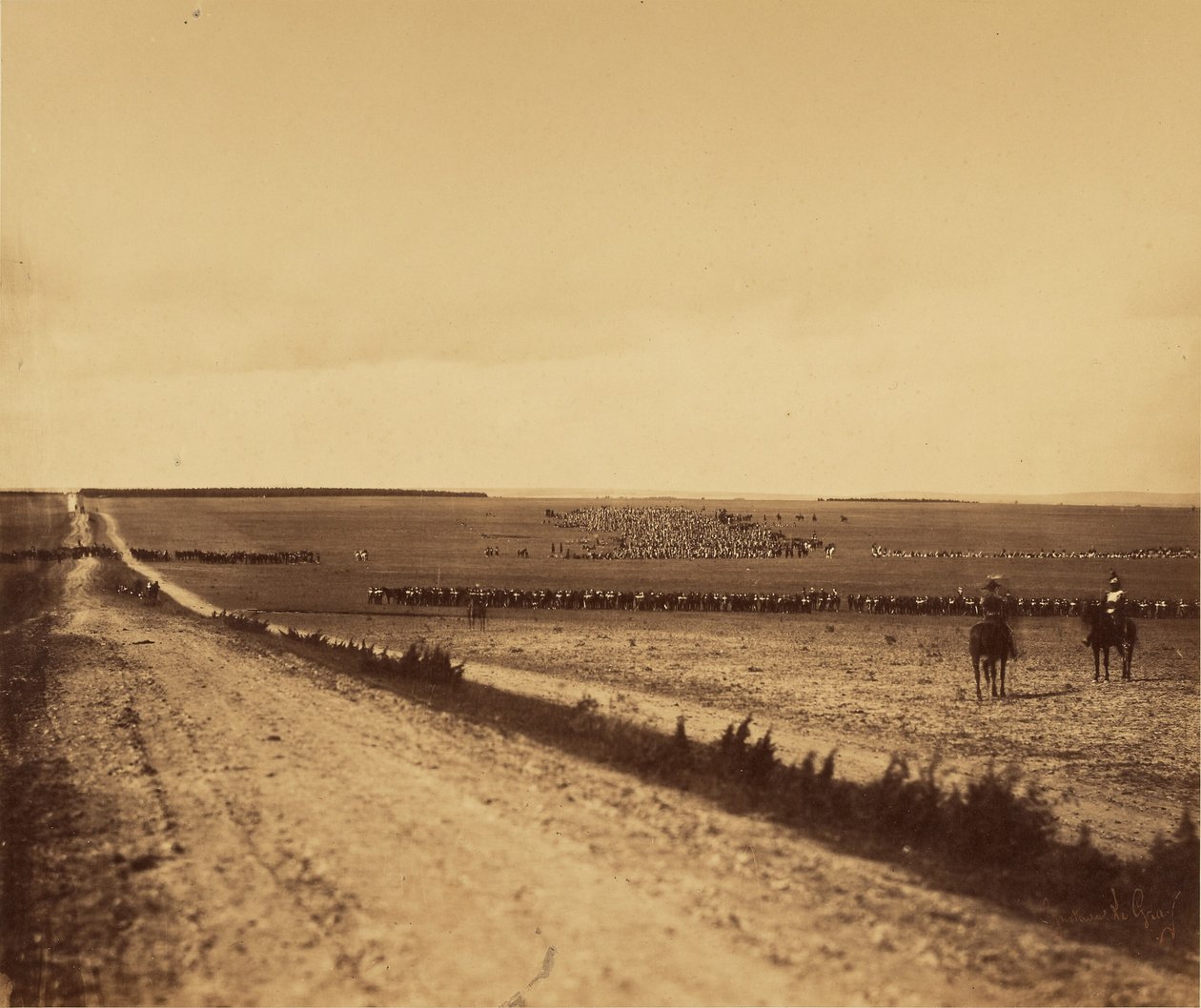 [Manööverit, Camp de Chalons]. tekijältä Gustave Le Gray