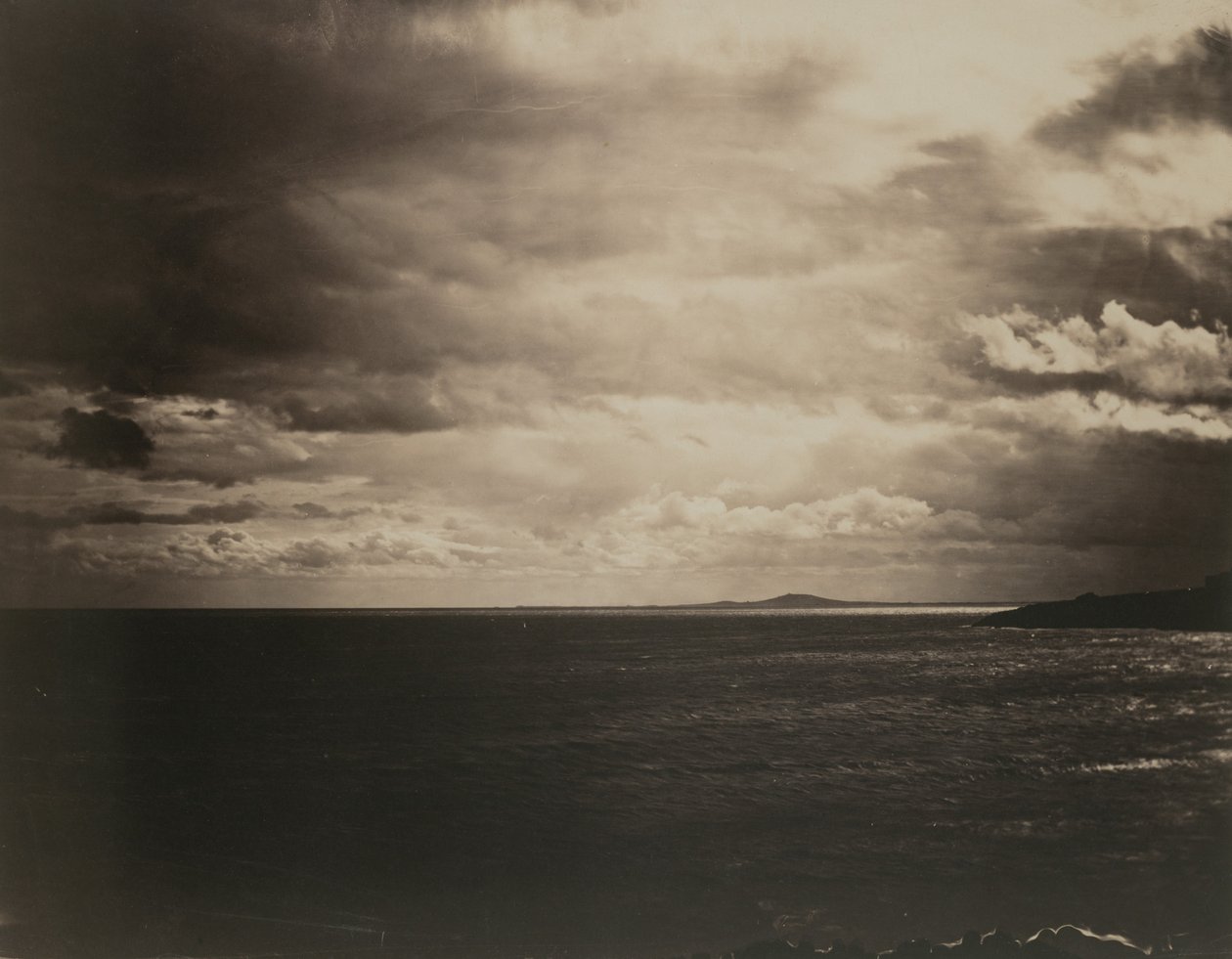 Välimeri ja Agde-vuori, 1857. tekijältä Gustave Le Gray