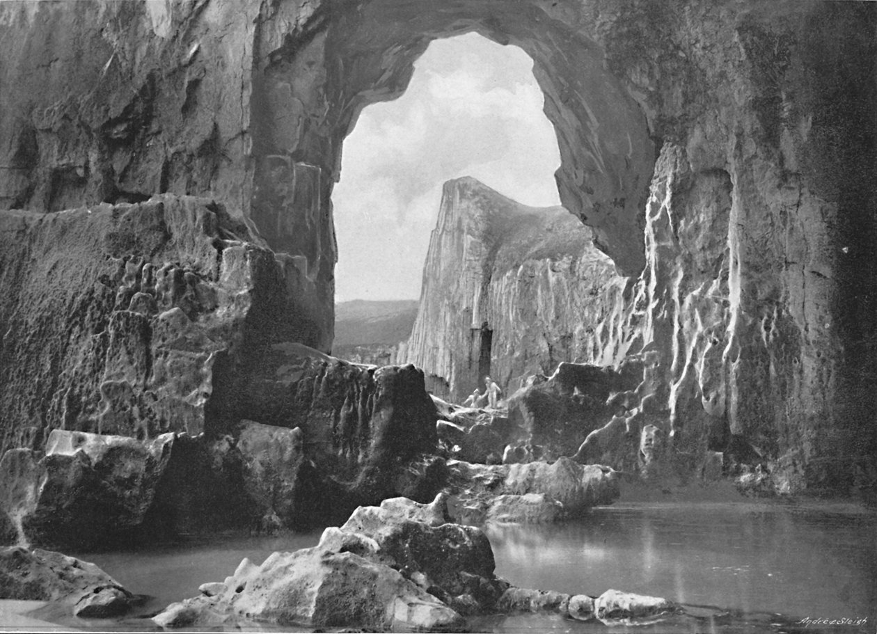 Lydstep Natural Arch, Tenby, c1896 tekijältä Harvey Barton
