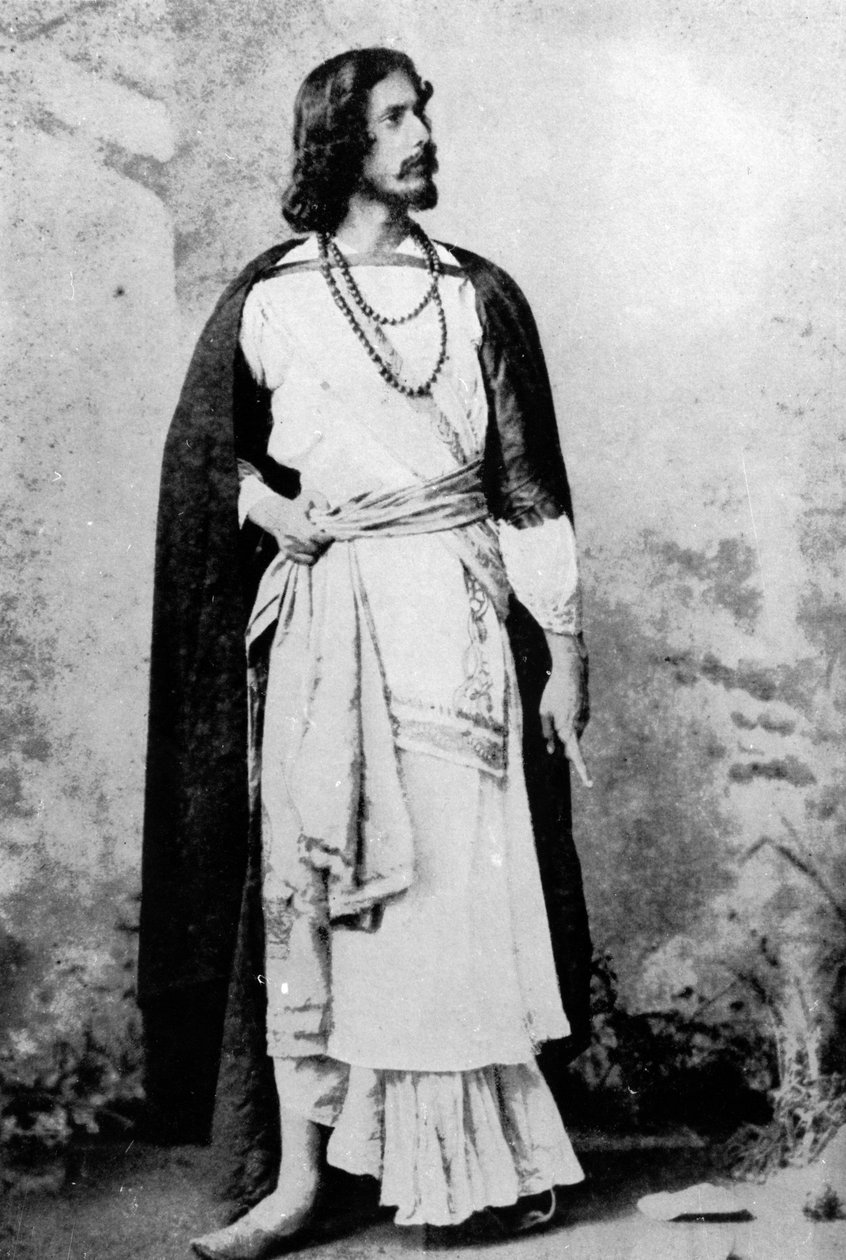 Rabindranath Tagore, noin 1880-90 tekijältä Indian photographer