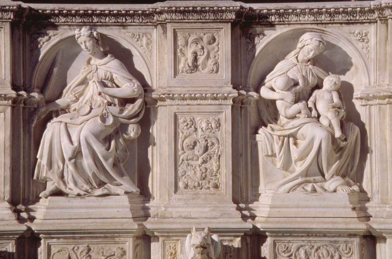 Fonte Gaia (marmori) (yksityiskohta) tekijältä Jacopo della Quercia