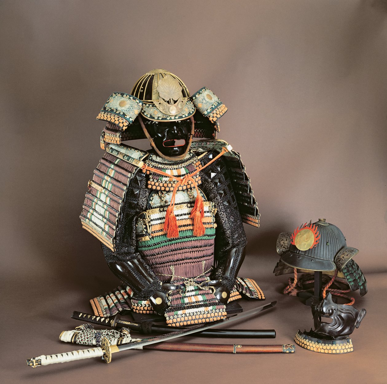 Samurai-panssari, Muromachi-kausi (1333-1571) n. 1384 tekijältä Japanese School