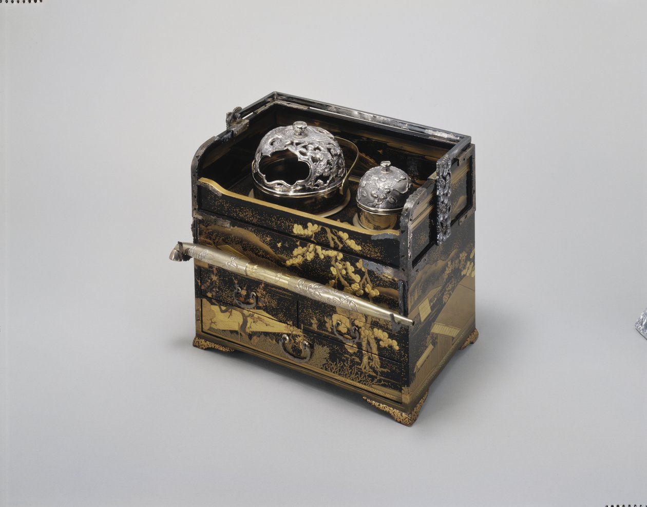 Tupakointisetti, 1700-1800-luku tekijältä Japanese School