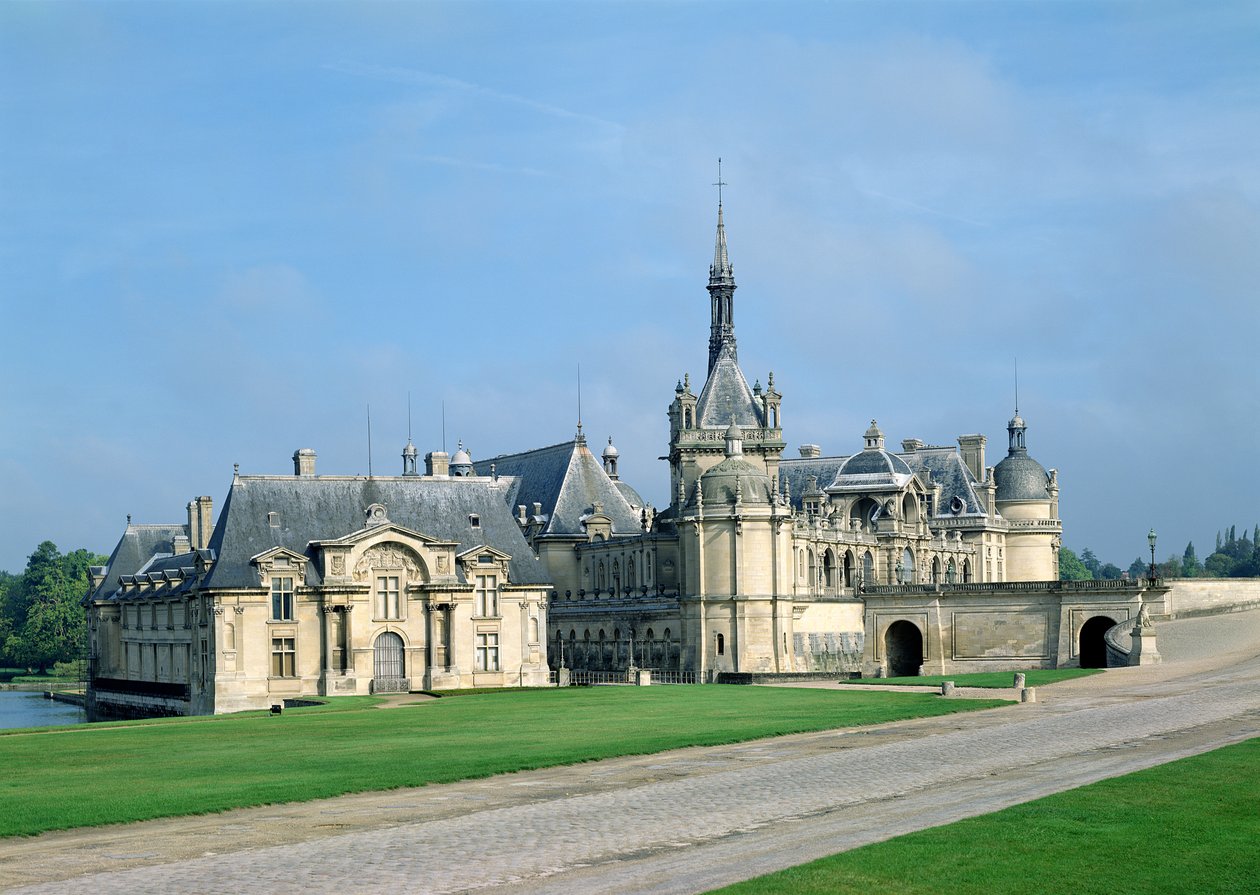Petit Chateau, jota kutsutaan myös Chatelet tai Capitainerie, kappelin torni ja Grand Chateau, n. 1560 tekijältä Jean Bullant