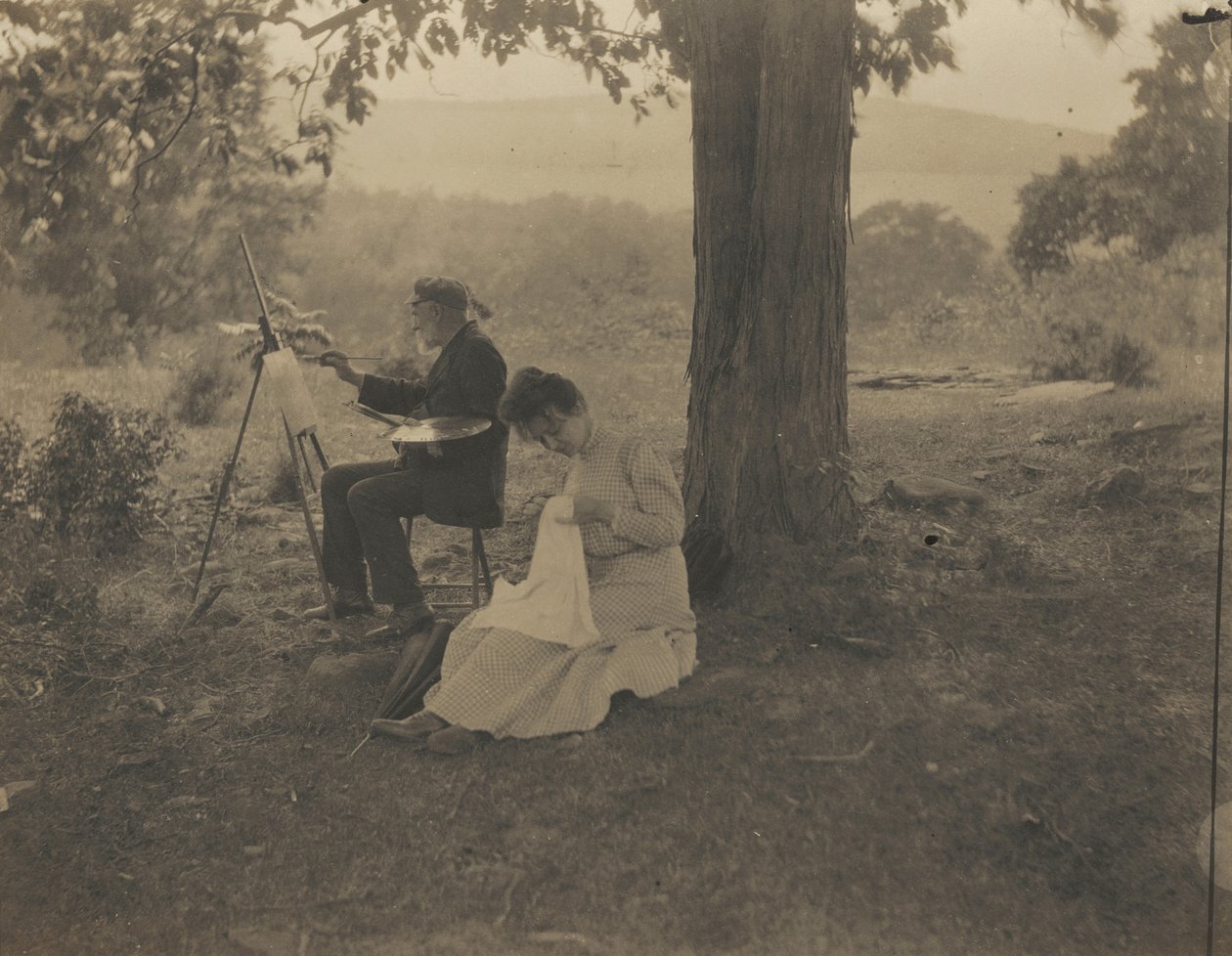 Nainen ompelee, mies maalaa,1900 (kuva) tekijältä Jean Bernard