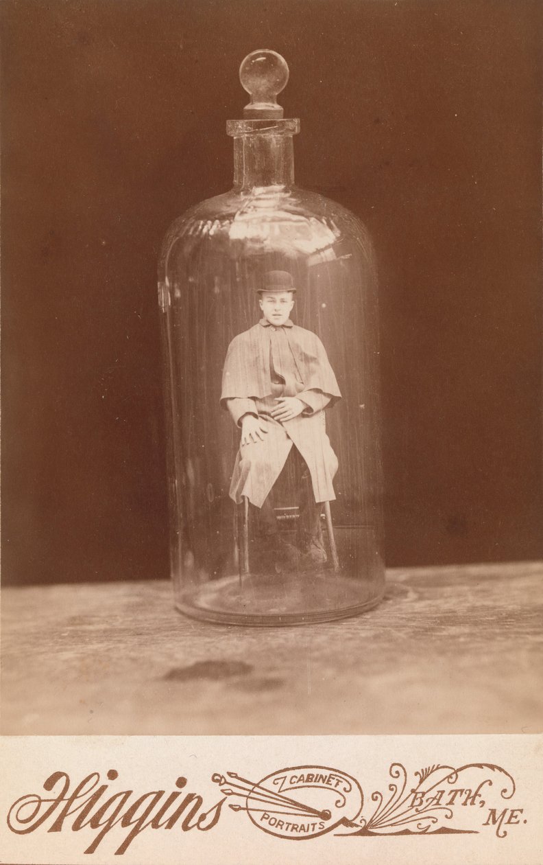 Mies pullossa, n. 1888. tekijältä John C. Higgins