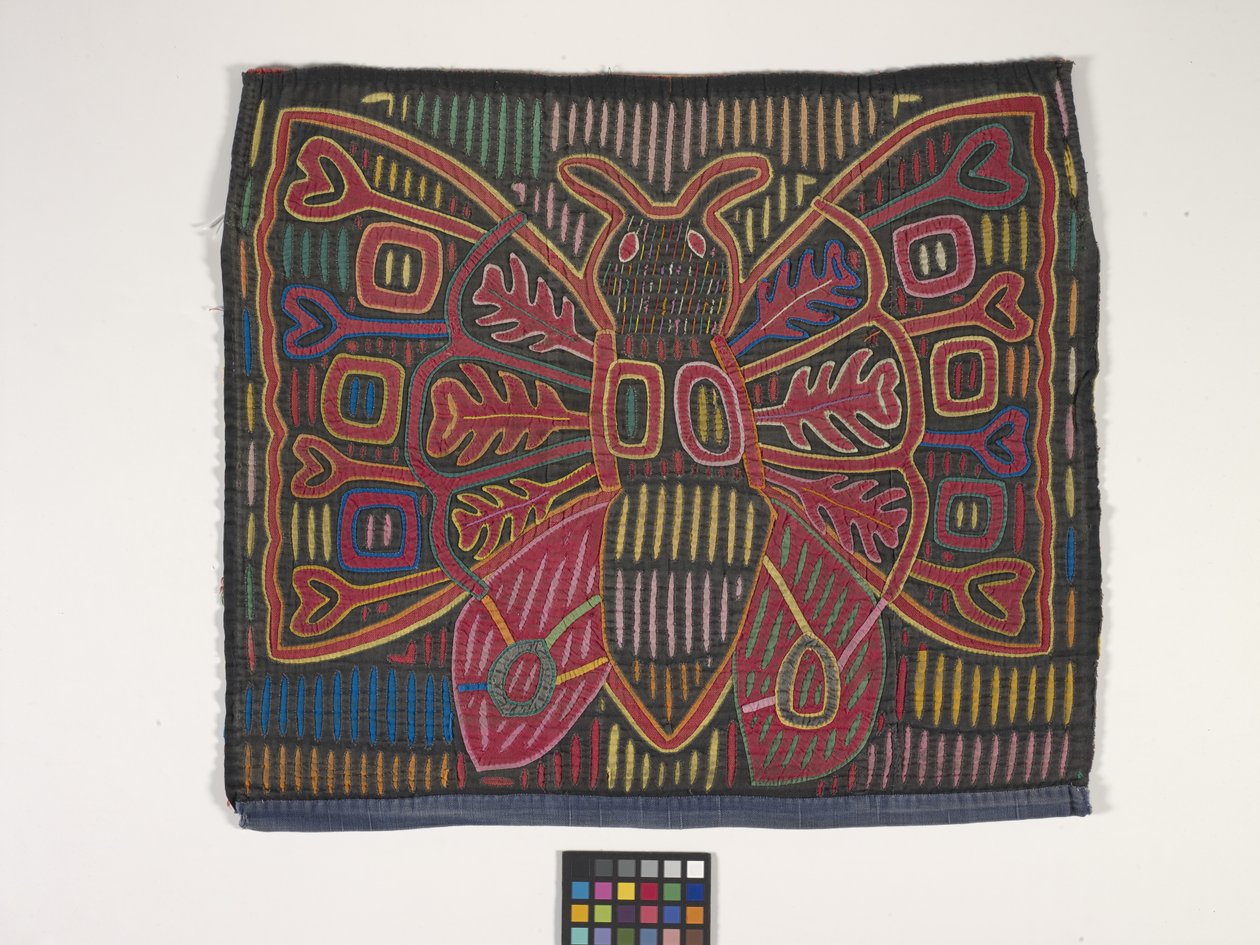 Paitapaneeli (Mola) (kuva) tekijältä Kuna Indian Culture
