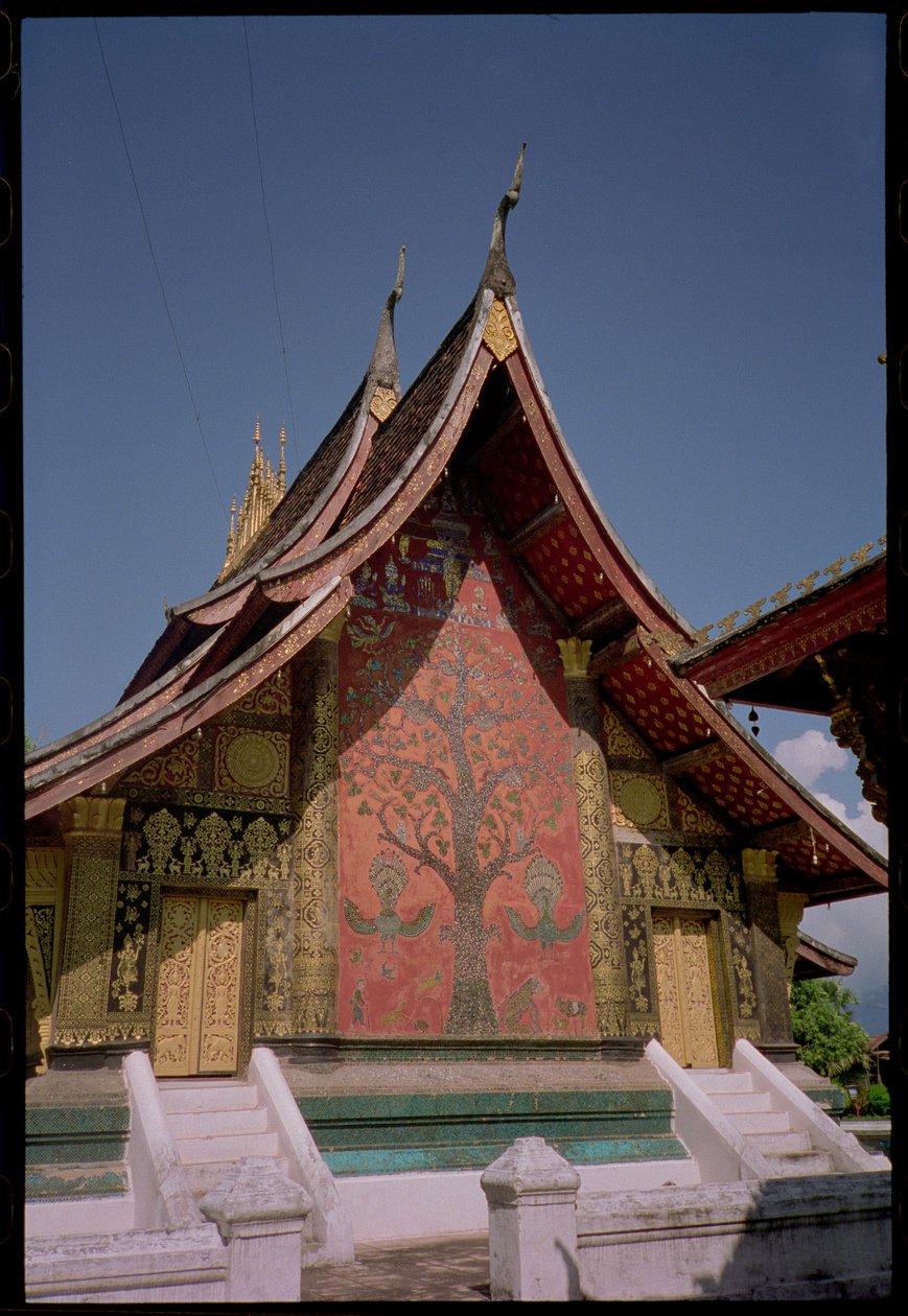 Main sim eli pagodi, 1560 tekijältä School Laotian