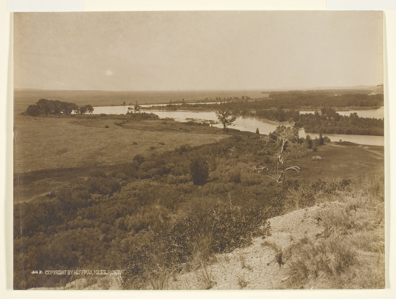 Yellowstone River, c. 1906. tekijältä Laton Alton Huffman