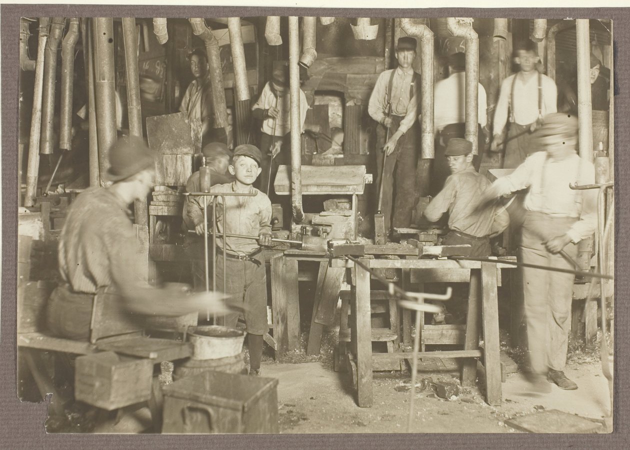 Untitled tekijältä Lewis Wickes Hine