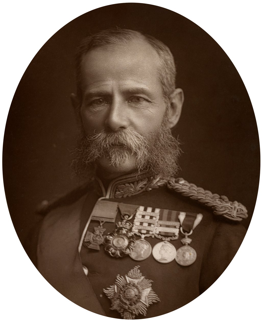Kenraali Sir Frederick Sleigh Roberts, 1882. tekijältä Lock and Whitfield