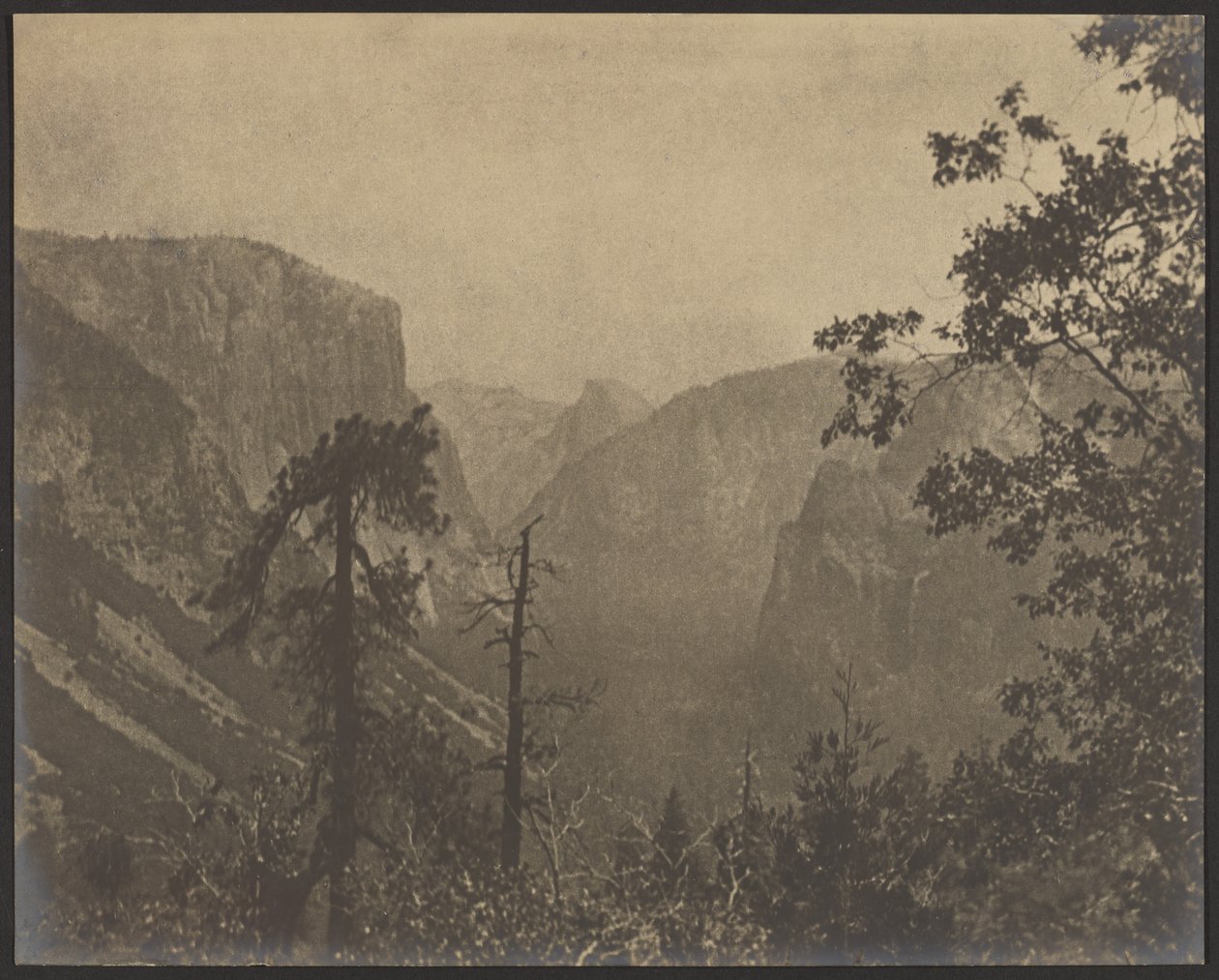 [Yosemiten maisema] tekijältä Louis Fleckenstein