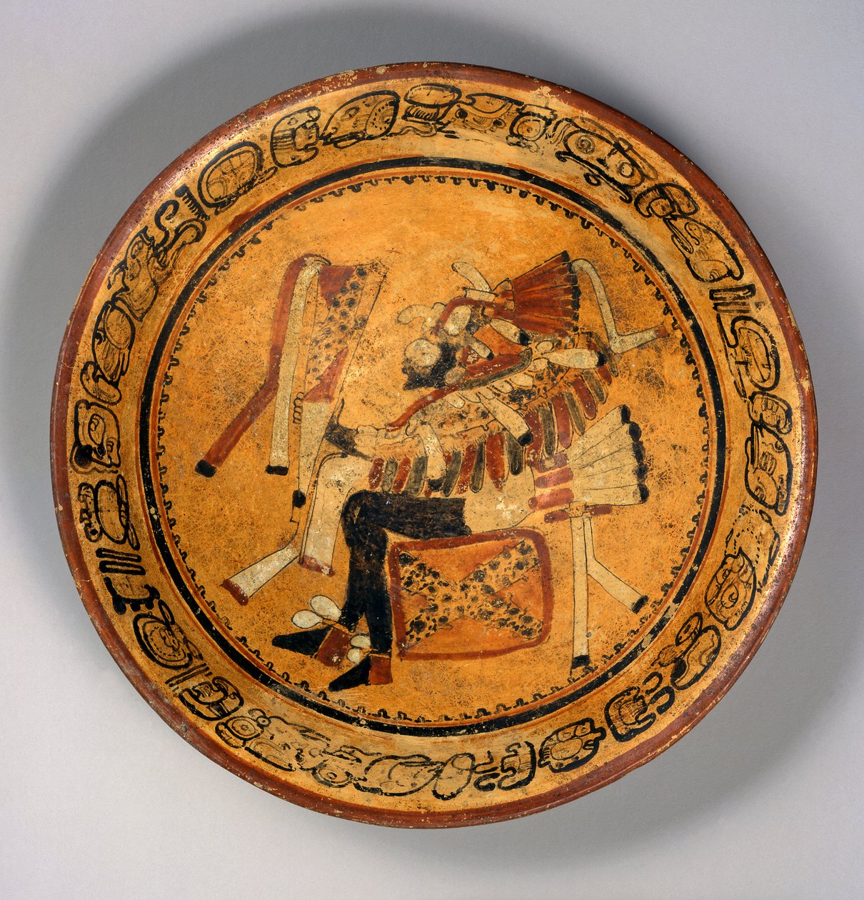 Tripod Bowl, n. 550-700 (terrakotta ja maali) tekijältä Mayan Mayan