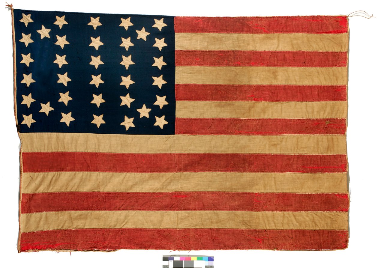 Lippu: 34 tähteä, amerikkalainen, 1861-63 (villaa ja puuvillaa) (ks. 398898 kääntöpuoli). tekijältä Mrs. John E. Forbes