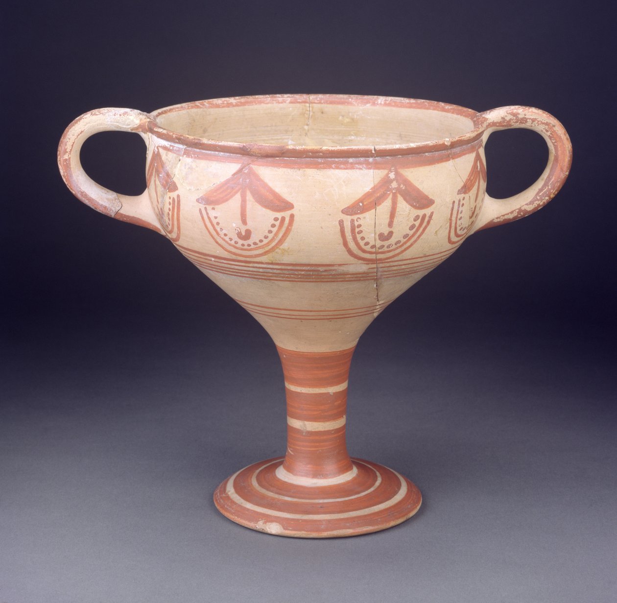 Kylix, Rodos, mykeneläinen, Kreikka, n. 1500 (maalattu saviastia). tekijältä Mycenaean