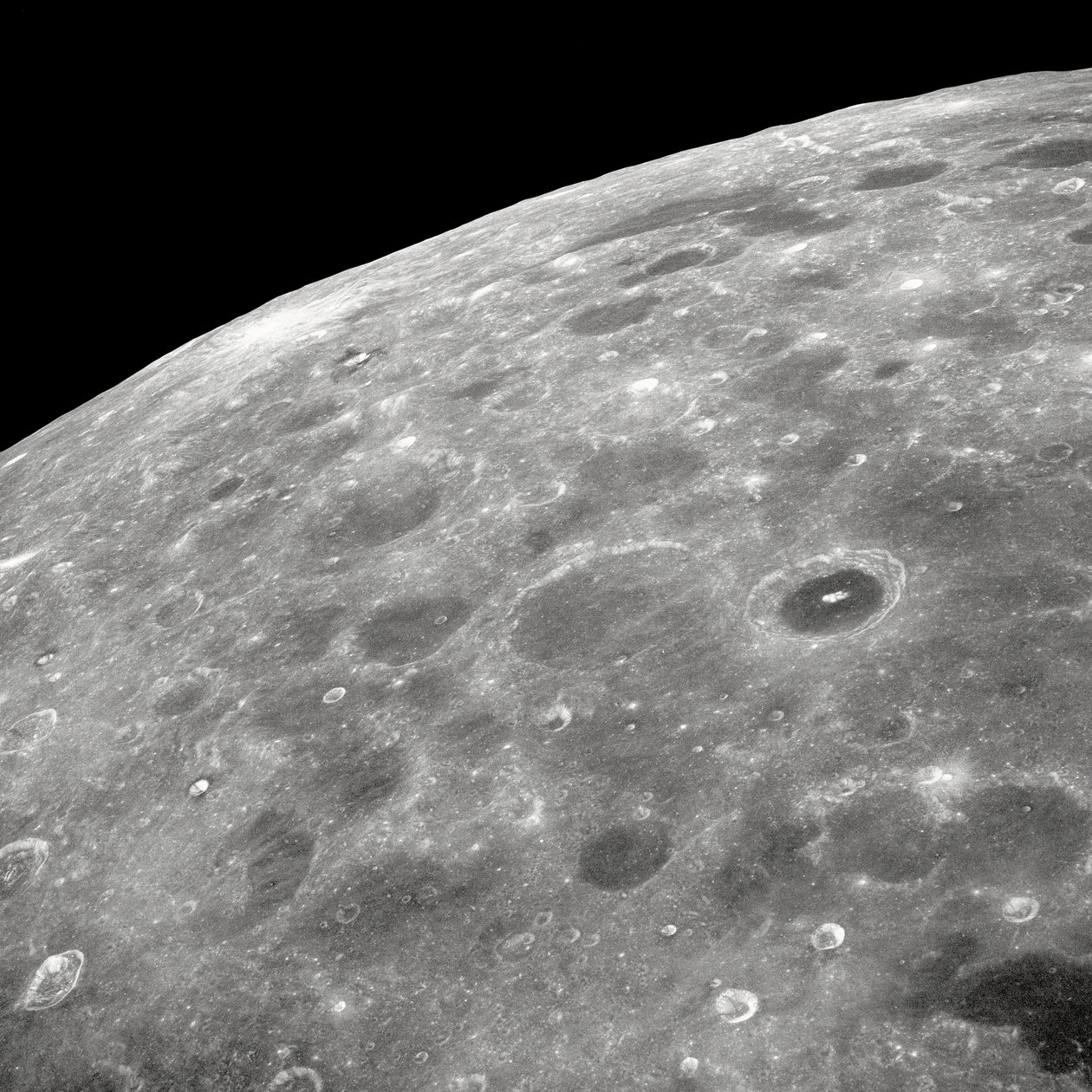 Apollo 8 - NASA, 1968. tekijältä NASA Images