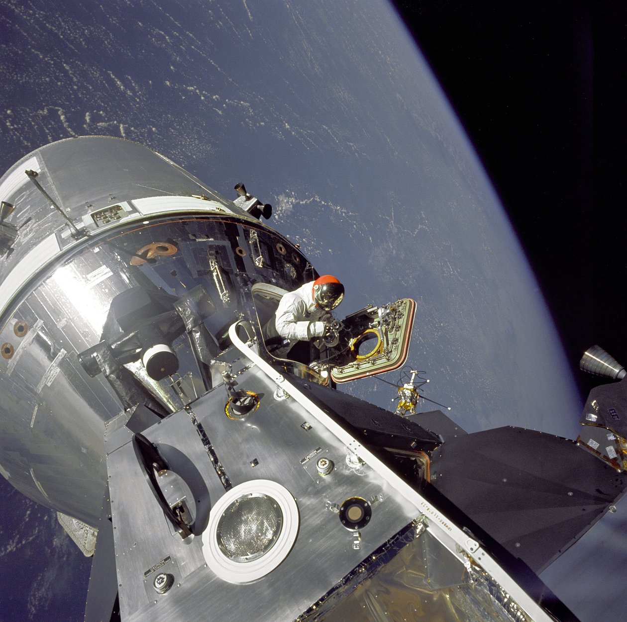 Apollo 9 - NASA, 1969. tekijältä NASA Images