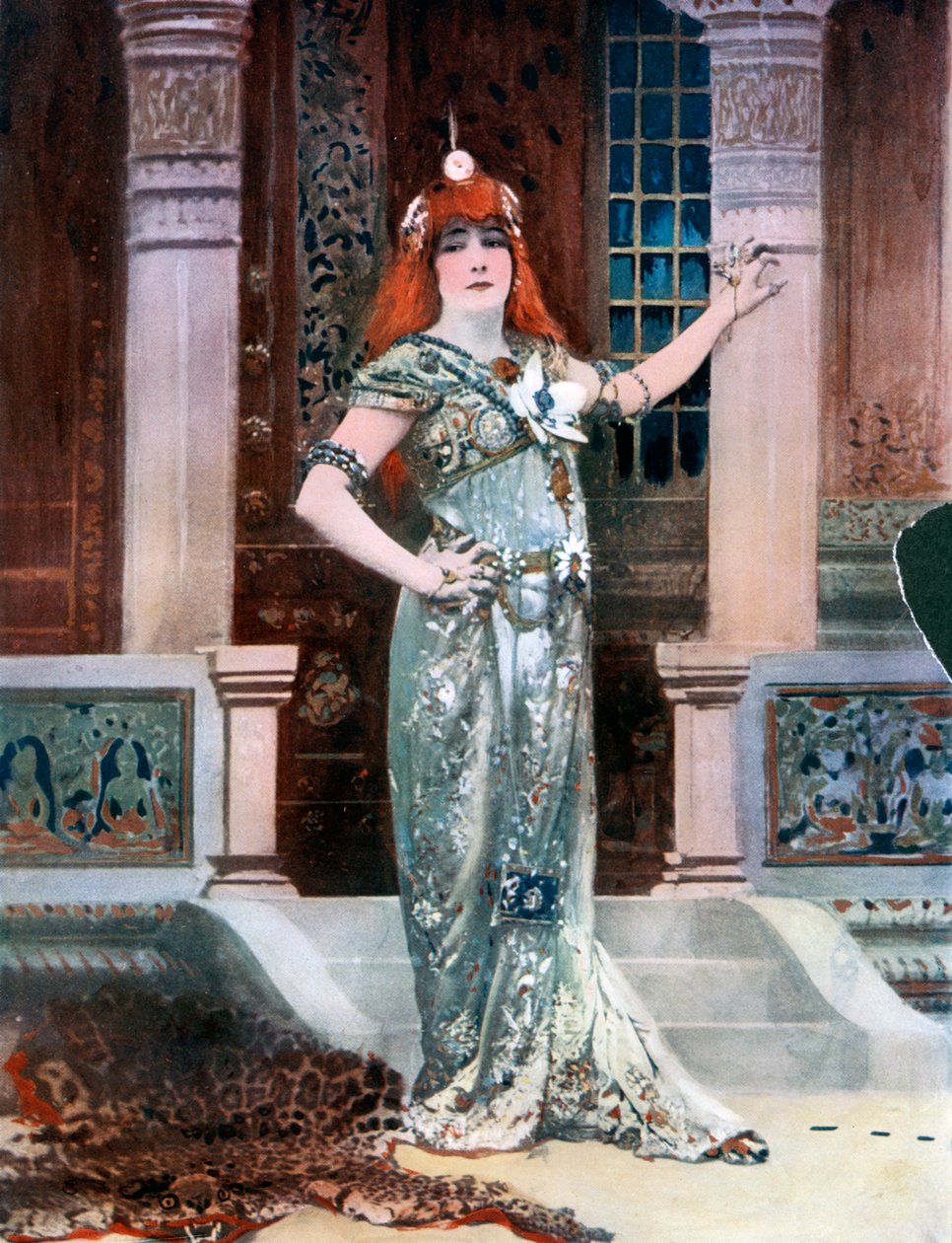 Sarah Bernhardt Isoldena, c1902. tekijältä Nadar