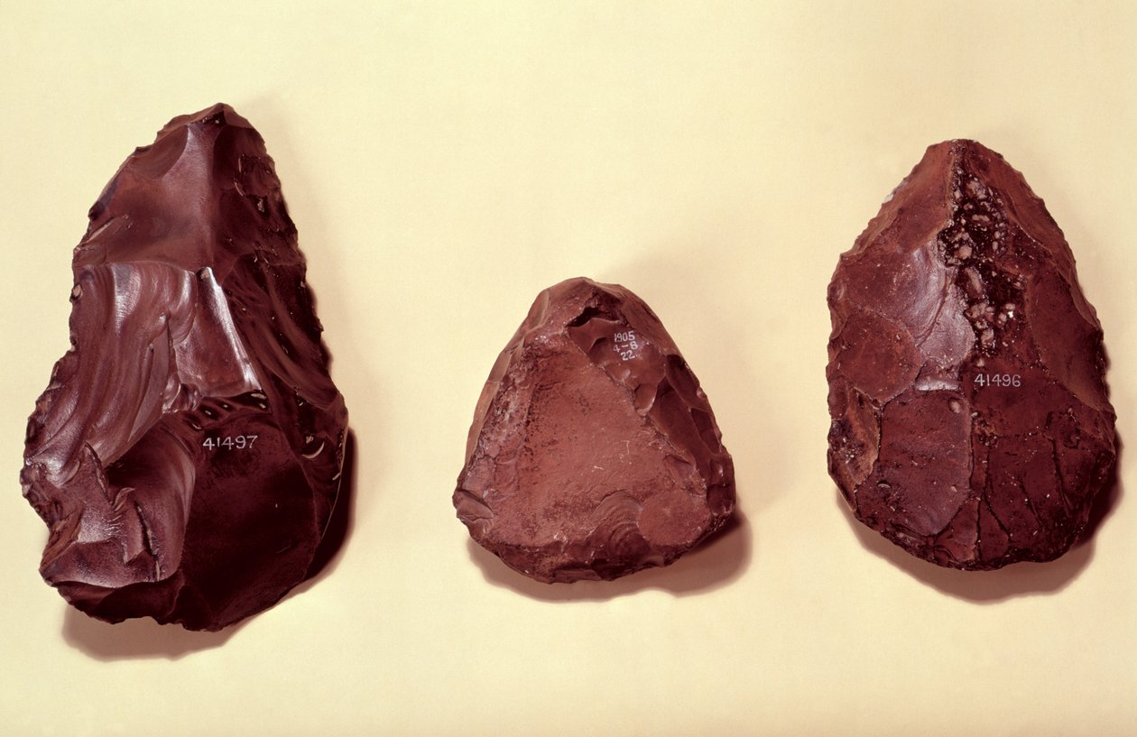 Flint-kirvespäät tekijältä Paleolithic
