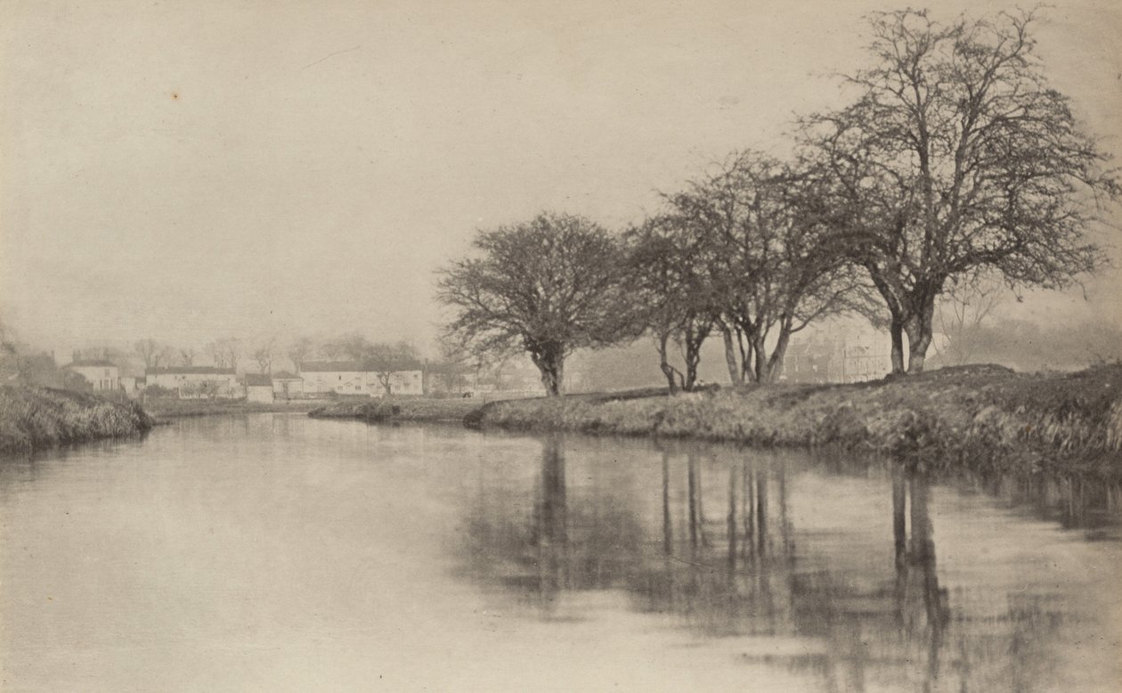Kylä joen rannalla tekijältä Peter Henry Emerson