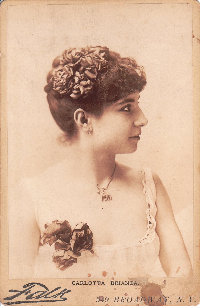 Carlotta Brianza tekijältä Photo studio Benjamin J. Falk