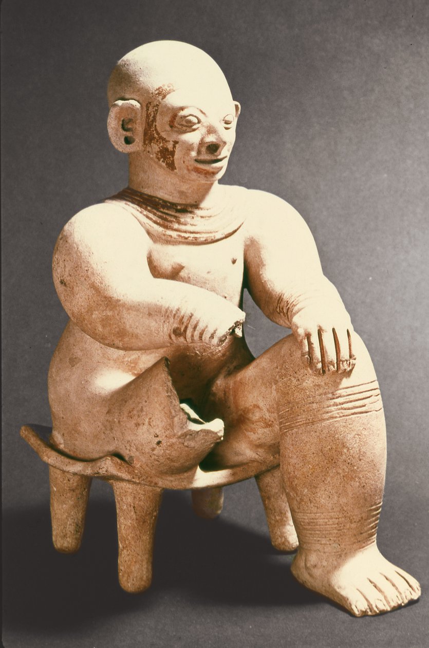 Istuva mieshahmo, Eldorado (keramiikka) tekijältä Pre Columbian