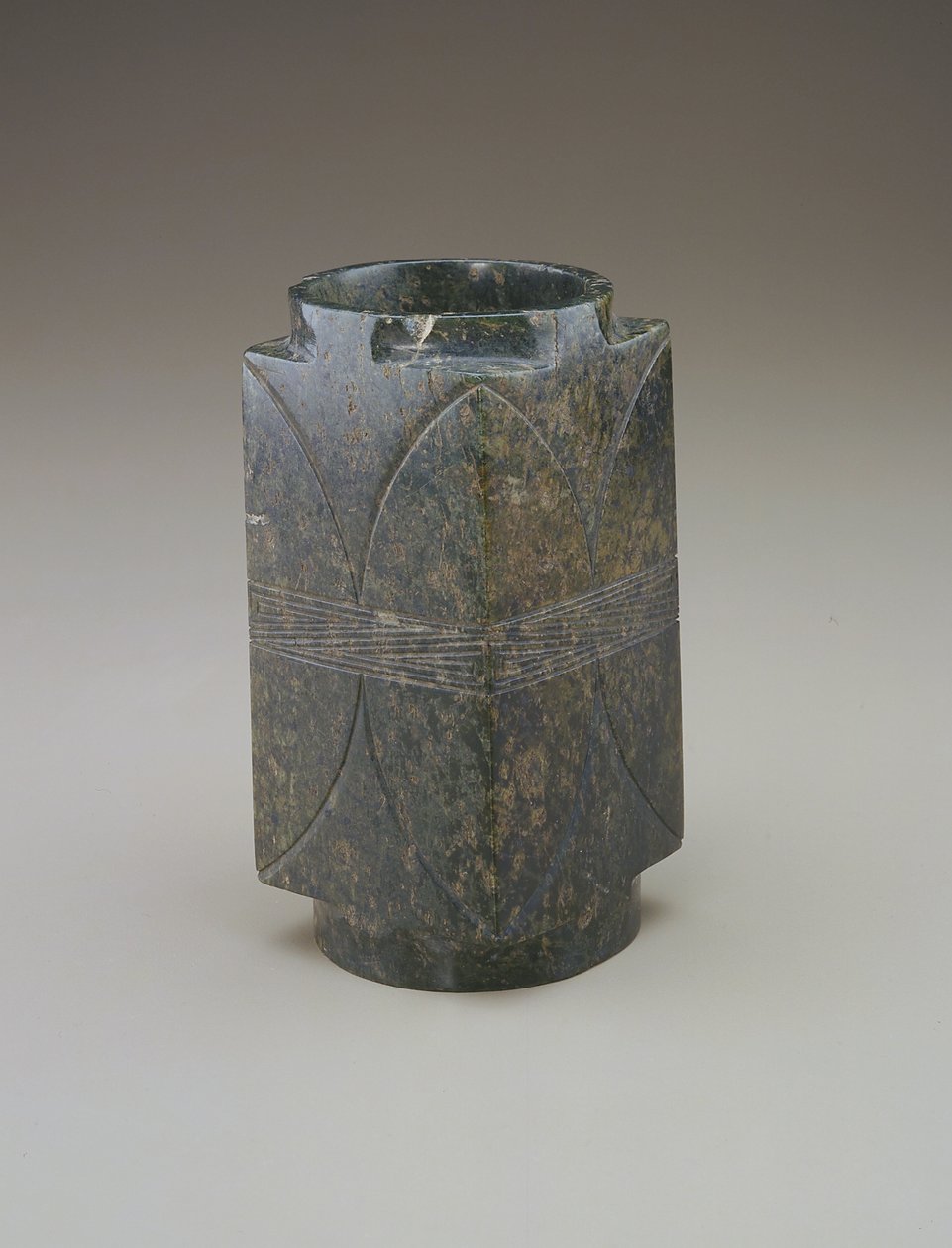 Cong (jade) tekijältä Qing Dynasty Chinese School