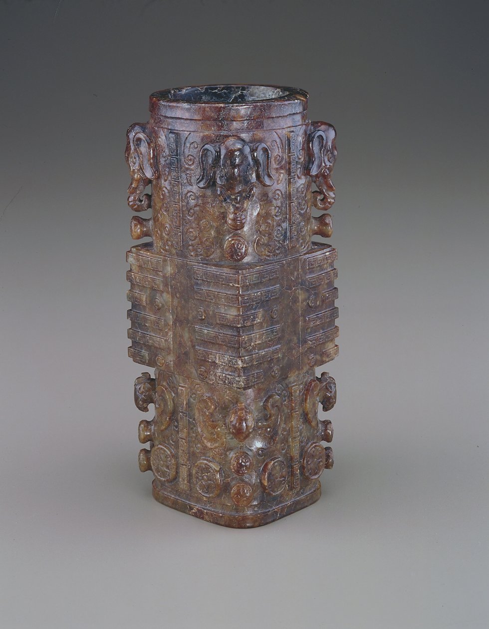 Cong (jade) tekijältä Qing Dynasty Chinese School