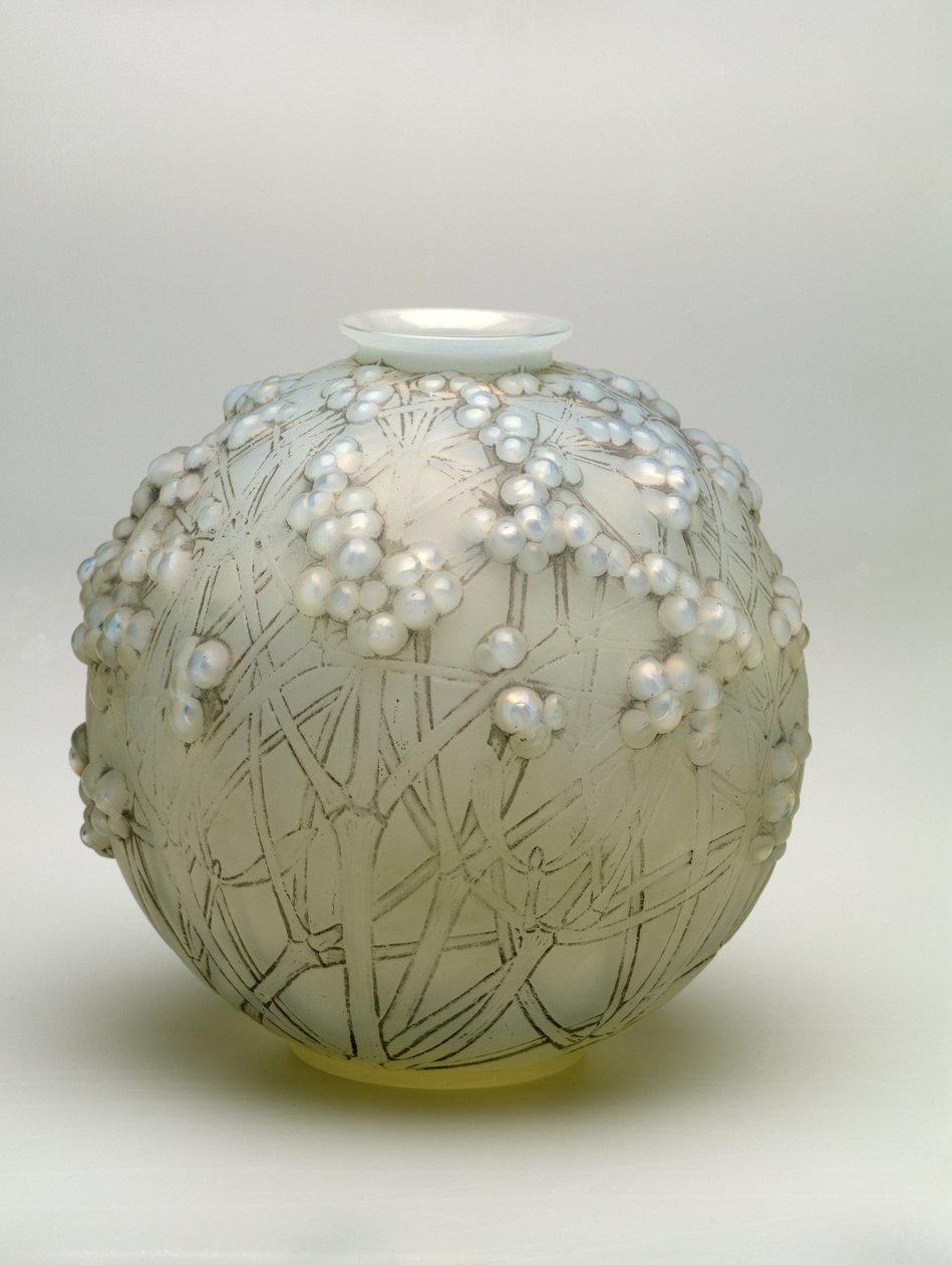 Druidimaljakko, 1924 (muottipuhallettu lasi) tekijältä Rene Jules Lalique