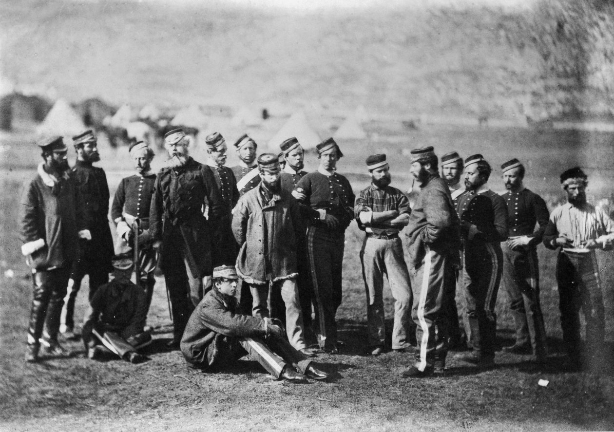 13. valodraguunien rykmentin selviytyjät Balaklavan taistelun jälkeen, 1854, 1855 tekijältä Roger Fenton