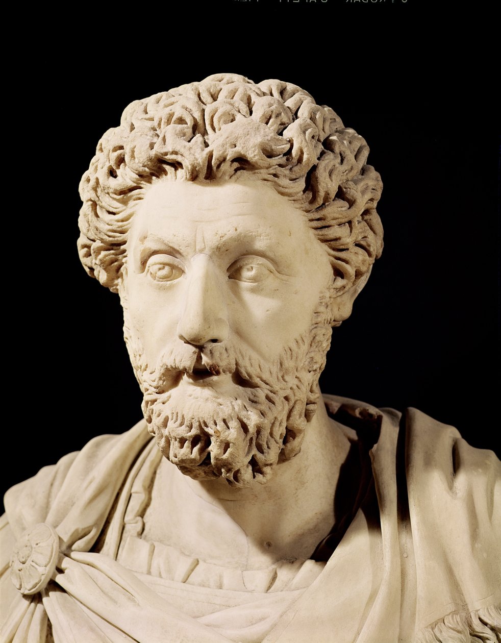 Marcus Aureliuksen (121-80 jKr) rintakuva (marmori) tekijältä Roman