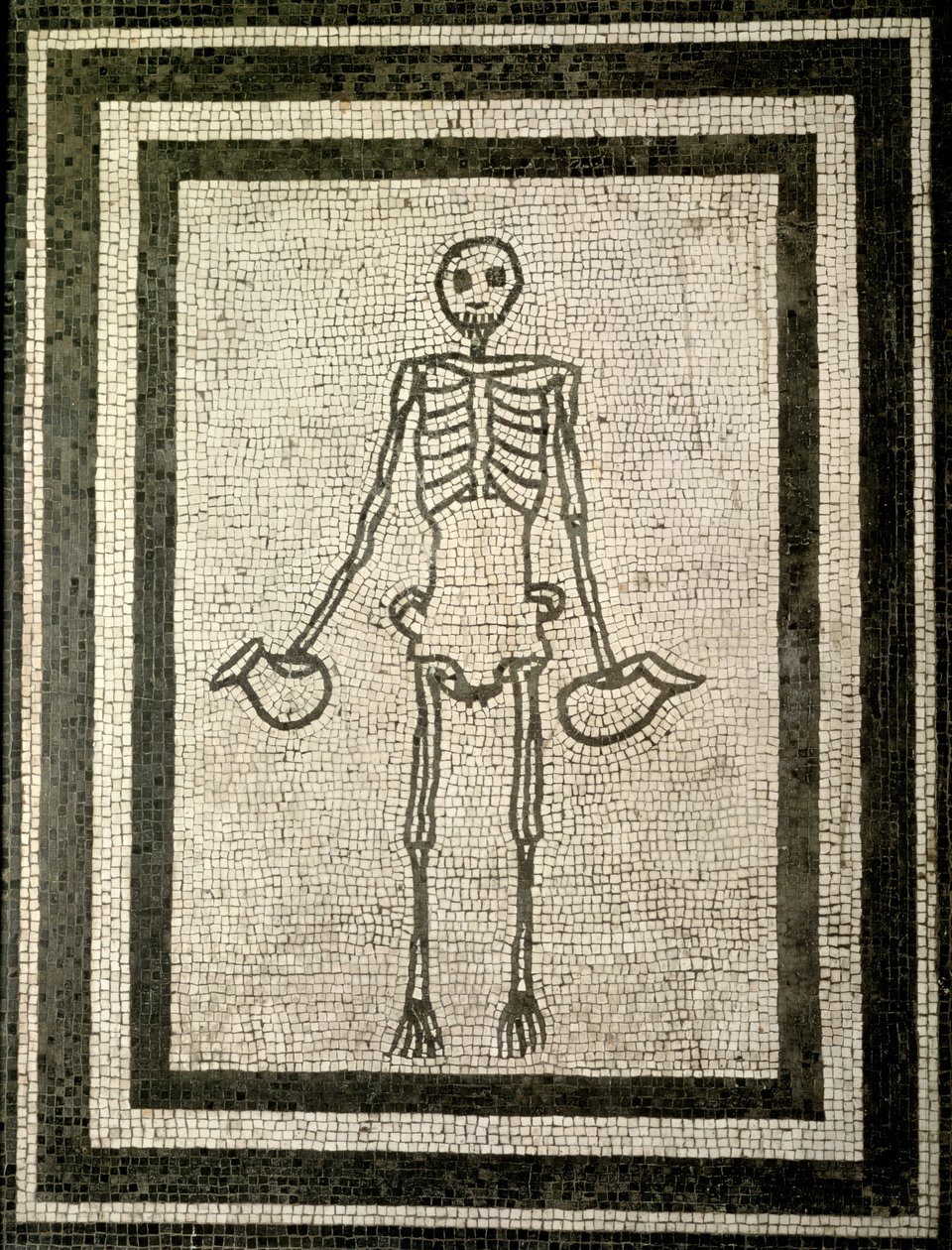 Mukinlaskijan luuranko (mosaiikki) tekijältä Roman