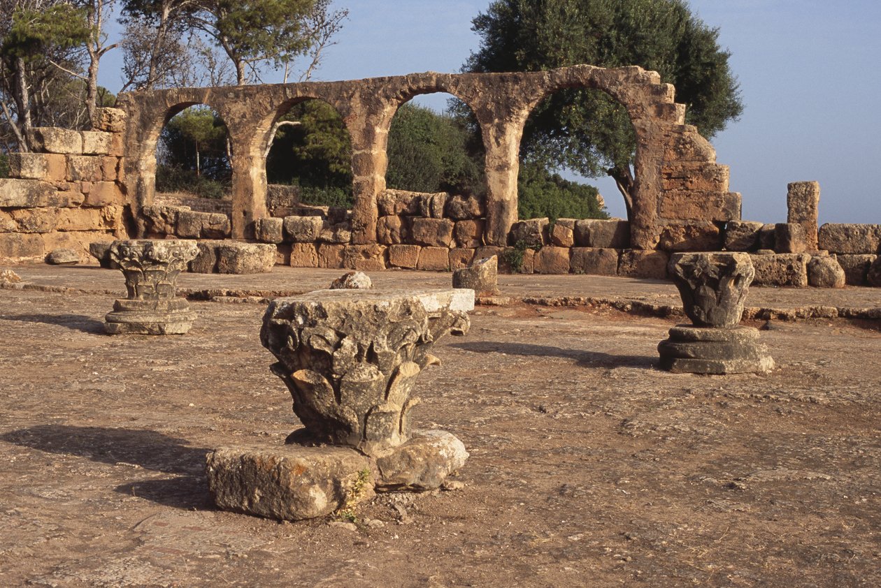 kristillinen basilika tekijältä Roman Imperial Period
