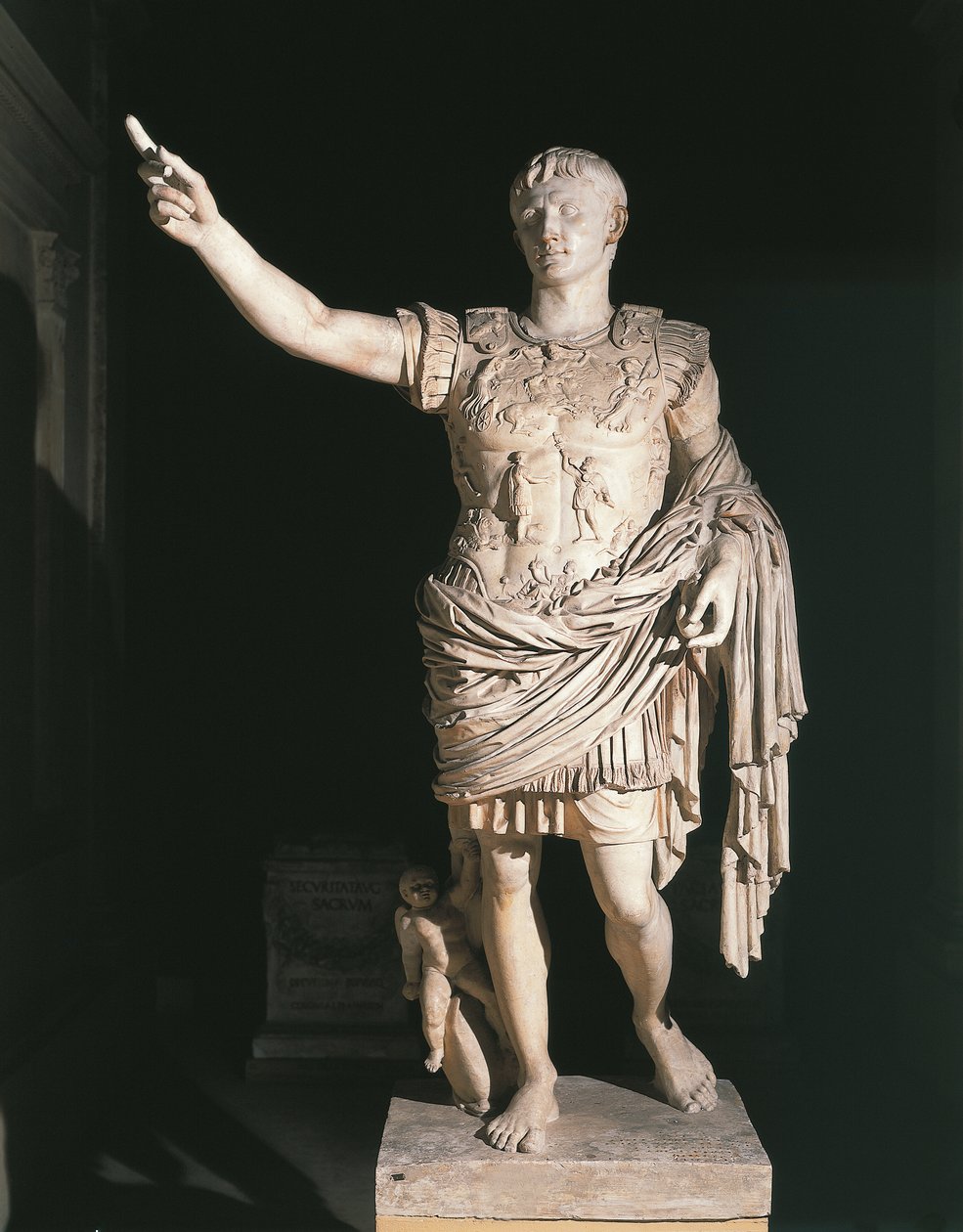 Augustus of Prima Porta (marmori) tekijältä Roman Roman