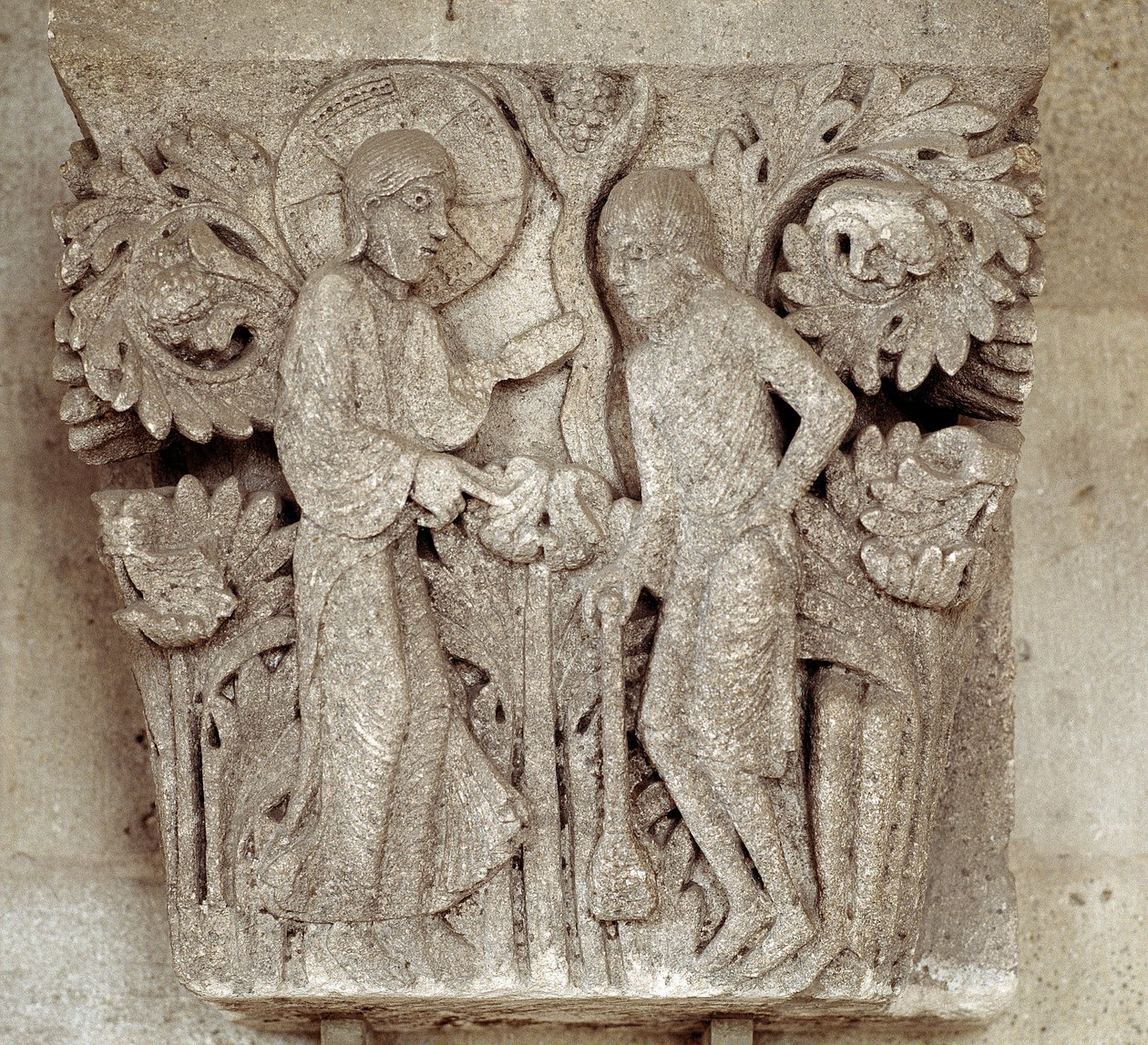 Jumala ja Kain (veistetty pääkaupunki) tekijältä Romanesque