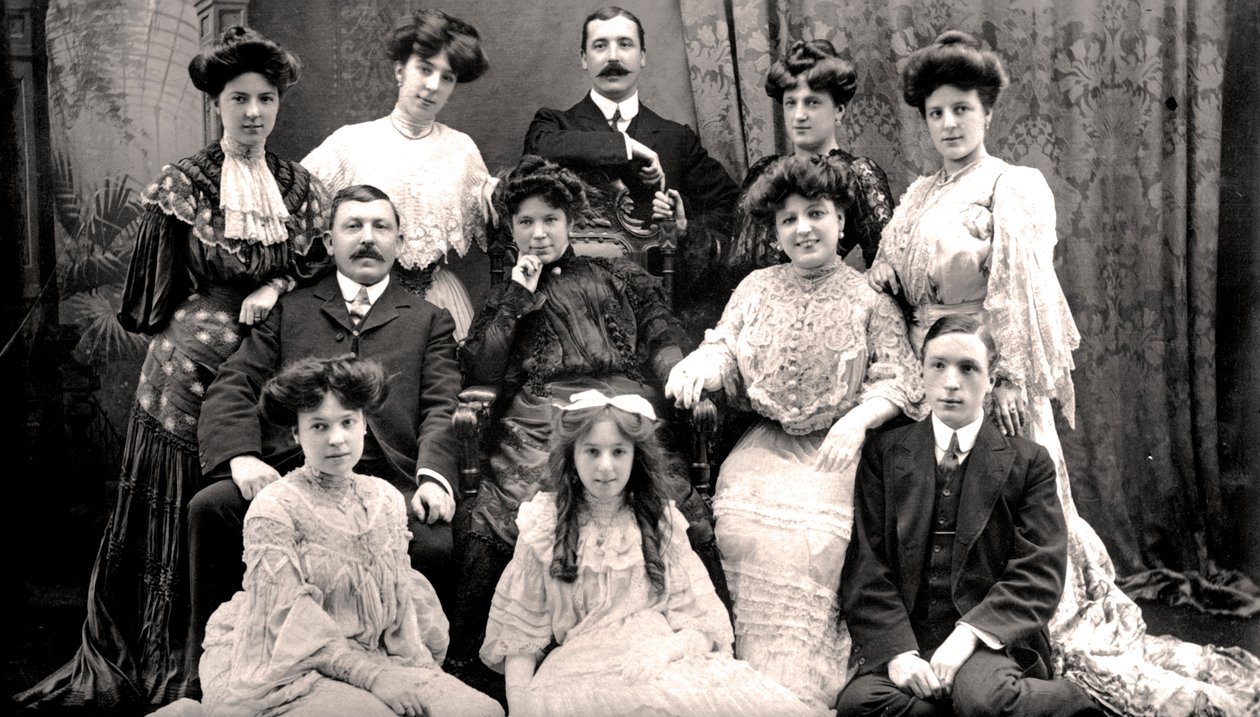 Lloydin perhe, 1900-luvun alku. tekijältä Rotary Photo