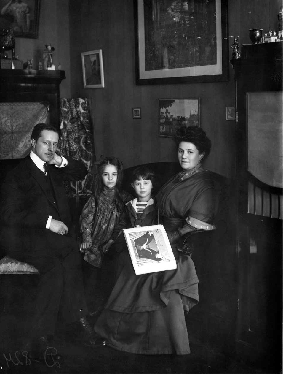 Konstantin Andreevich Somov tekijältä Russian Photographer