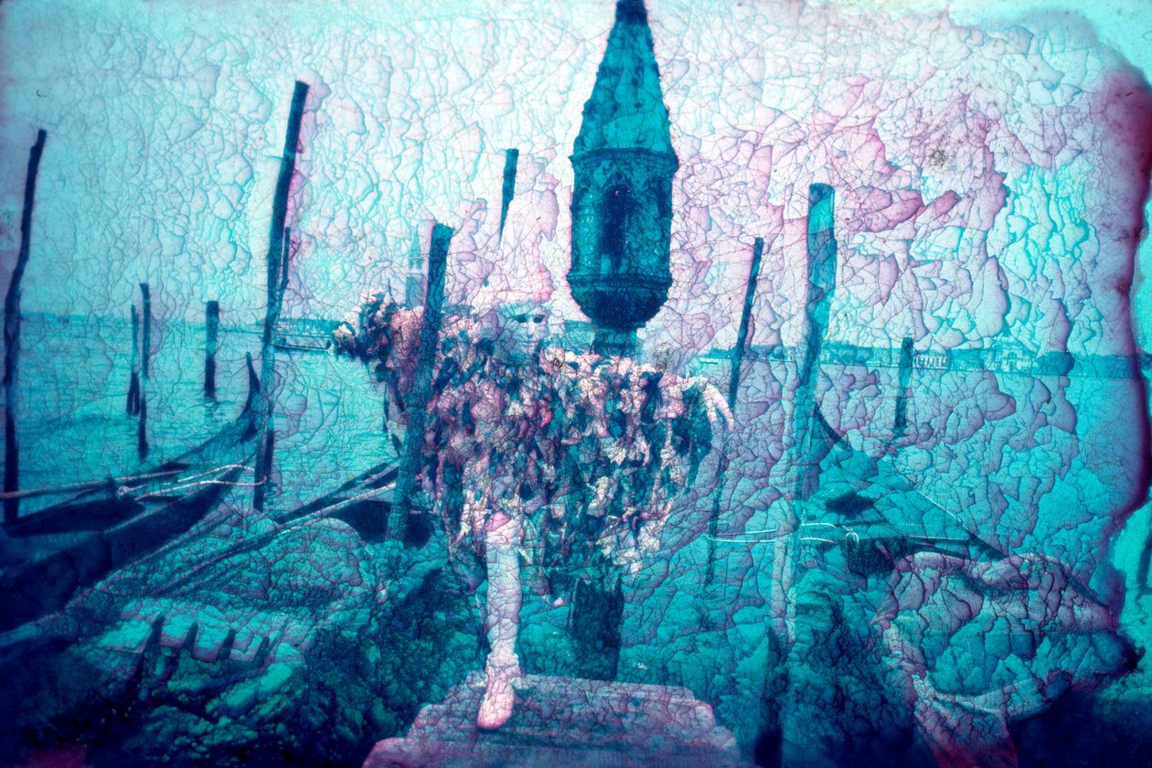 The Space Between., 2022 (kuva) tekijältä Sisse Brimberg